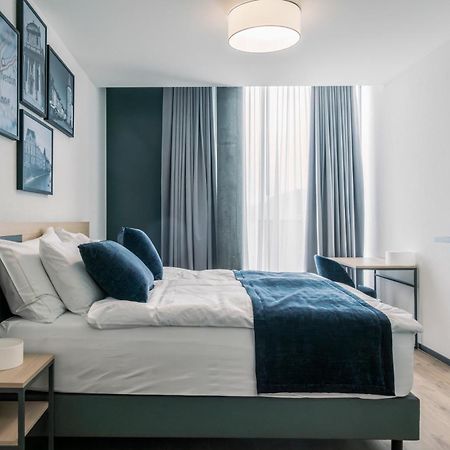 Yparc Hotel 伊韦尔东 外观 照片
